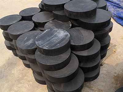 班戈县板式橡胶支座由若干层橡胶片与薄钢板经加压硫化